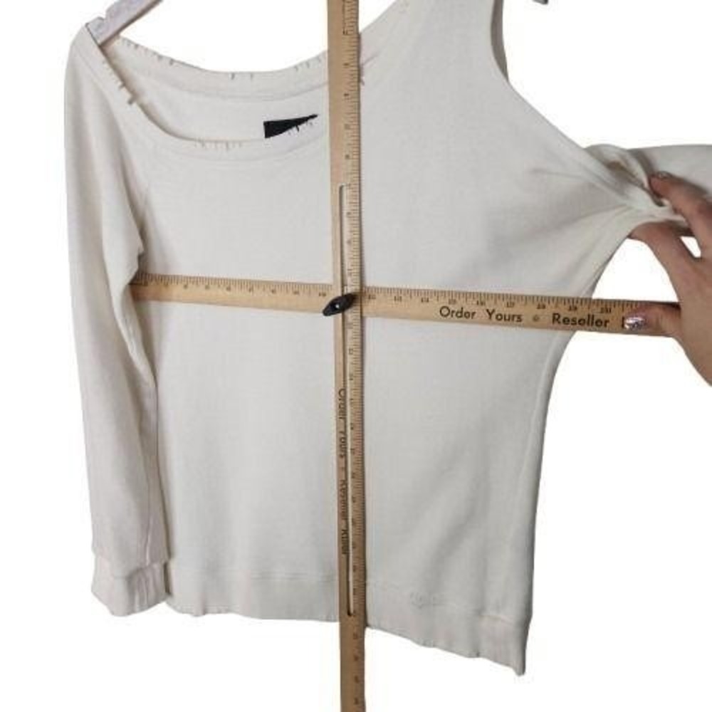 RtA Sweatshirt Womens Small White One‎ Shoulder Distressed Raw Hem Pullover - Picture 11 of 13